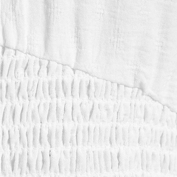 Gianni Bini Talia V-Neck Long Sleeve Smocked Waist Tiered Hem Dress - Picture 11 of 12